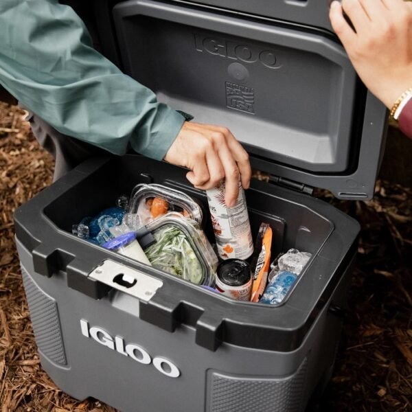 Igloo Trailmate Wheeled Cooler