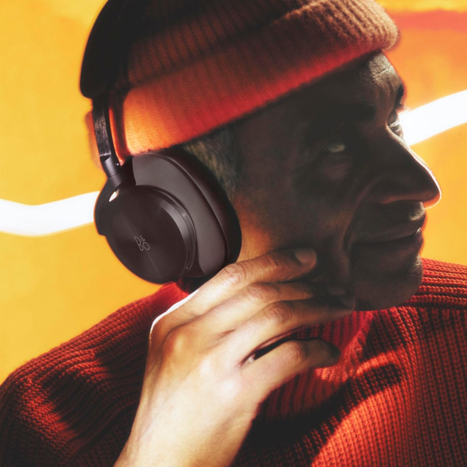 Bang & Olufsen Beoplay H95 Premium Comfortable Wireless Active Noise Cancelling (ANC) Over-Ear Headphones with 38 Hours Battery Life and Protective Carrying Case, Chestnut