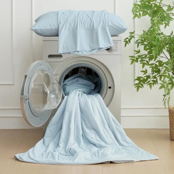Cozy Bliss Cooling Comforter Queen Size, Cooling Blankets for Hot Sleepers and Night Sweats, Blue Summer Comforter for Queen Size Bed, Breathable Soft Lightweight Silk Smooth