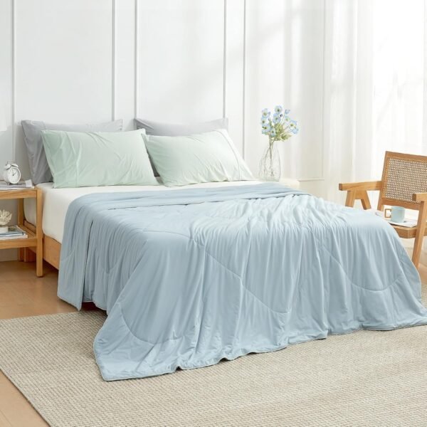 Cozy Bliss Cooling Comforter Queen Size, Cooling Blankets for Hot Sleepers and Night Sweats, Blue Summer Comforter for Queen Size Bed, Breathable Soft Lightweight Silk Smooth